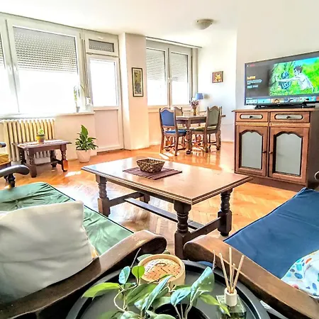 Apartamento Maya's Place Skopie