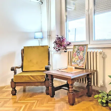 Апартаменти Maya's Place *