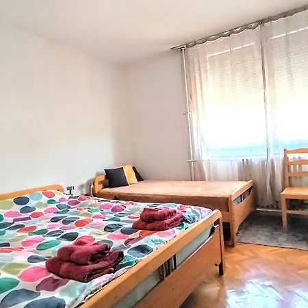 Maya's Place דירה *