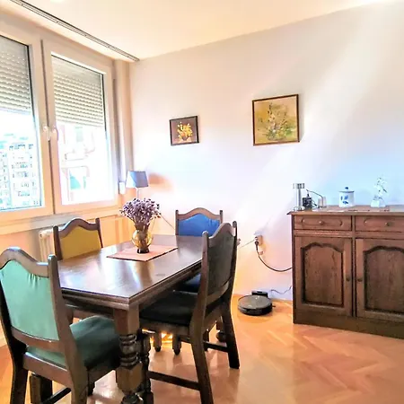 Maya's Place * סקופיה