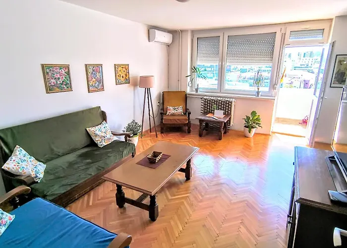 Maya's Place Apartament